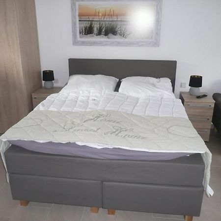 Burkert Apartment เกรอมิทซ์ ภายนอก รูปภาพ